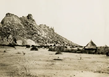 Huttes près du Gebel Sagadi, Soudan, photographie d