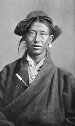 Une femme tibétaine, vers 1910