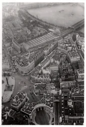 Vue aérienne de Trafalgar Square, Londres, depuis un Zeppelin, 1931