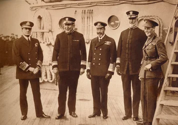 Amiraux américains en mer avec le roi, 1918