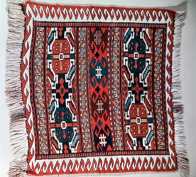 Face de sac avec broderie soumak, Caucase