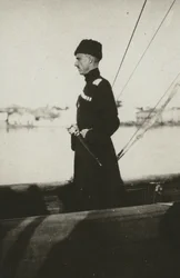 Baron Pyotr Nikolayevich Wrangel sur le yacht Lucullus. Lemnos, 1921