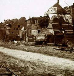 Bâtiments bombardés, Nieuwpoort, Flandre, Belgique, vers 1914-1918