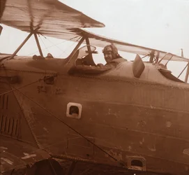 Biplan Breguet au décollage