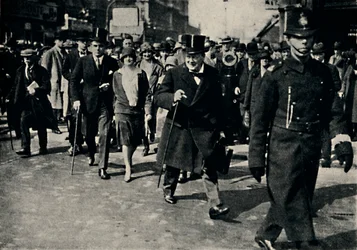 Jour du budget, 1928, 1945