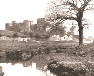 Château de Caerphilly, Pays de Galles, 1894