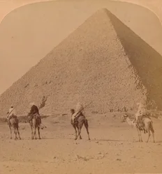 Khéops, la plus grande des pyramides, Égypte