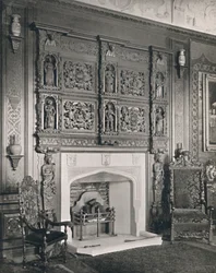 Cheminée dans le salon du roi William, Castle Ashby, 1927