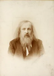 Dmitri Mendeleïev, chimiste russe, vers 1890-1907
