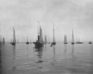 Tôt le matin sur la baie de New York, USA, c. 1900