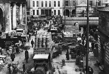 Tôt le matin à Covent Garden, Londres, 1926-1927