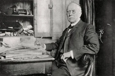 Édouard Branly, physicien français, 1900