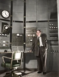 Enrico Fermi, physicien nucléaire américain né en Italie, vers 1942