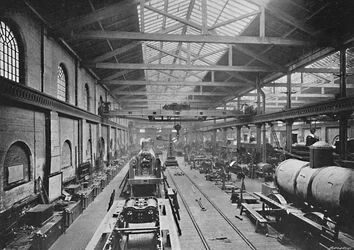 Atelier de montage, London and North-Western Railway Works, Crewe, vers 1896
