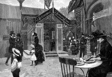 Scène de café extérieur