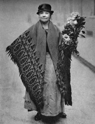 Marchande de fleurs, Londres, 1926-1927