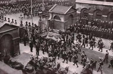 Procession funéraire du roi Édouard VII, Whitehall, Londres, 20 mai 1910