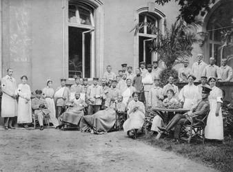 Infirmières et patients allemands, Francfort-sur-le-Main, Allemagne, Première Guerre mondiale, 1915