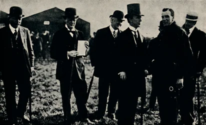 Grahame White et M. Churchill, 1910, 1945