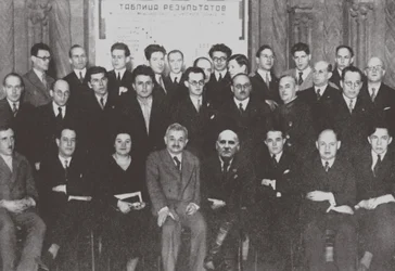 Portrait de groupe des participants au deuxième tournoi international d