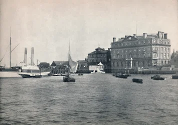 Harwich - Le quai et le Grand Hôtel de l