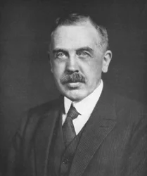 Herbert Stanley Allen 1873-1954, mathématicien et physicien anglais