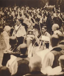 Ses deux sceptres, 12 mai 1937
