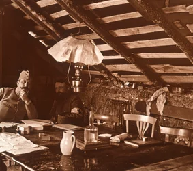 Dans les tranchées, vers 1914-1918