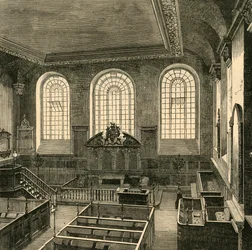 Intérieur de St. Michaels, Wood Street, 1876, 1897