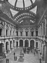 Intérieur de la Bourse Royale, City de Londres, vers 1910, 1911