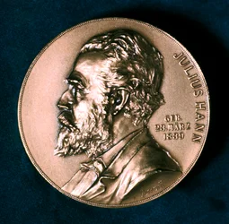 Julius Ferdinand Hann, météorologue autrichien, c1921