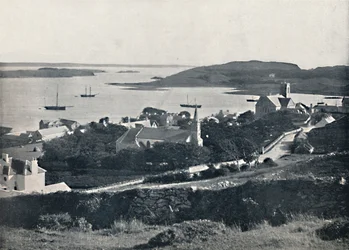 Killybegs - Vue sur le village et la baie, 1895