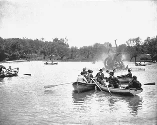 Lac dans Wade Park, Cleveland, Ohio, USA, vers 1900
