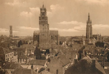 Les trois Tours Beffroi, Cathédrale et Église Notre-Dame, vers 1928