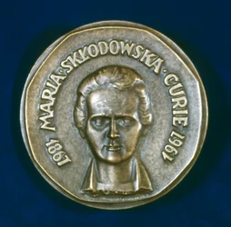 Médaille commémorative de Marie Sklodowska Curie, physicienne franco-polonaise, 1967