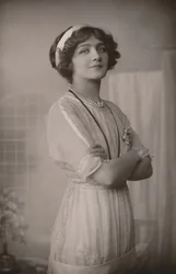 Miss Lily Elsie, 1886-1962, en Alice dans la Dollar Princess