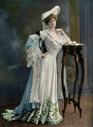 Mlle. Paule Andral - Du Théâtre Du Vaudeville - Rôle de Roseline Denis. - L