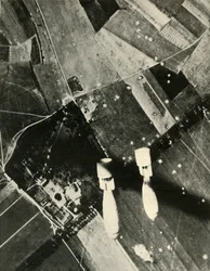 Plus de bombes britanniques sur un aérodrome ennemi, 1939-1940