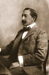 M. A Barclay Walker, 1911
