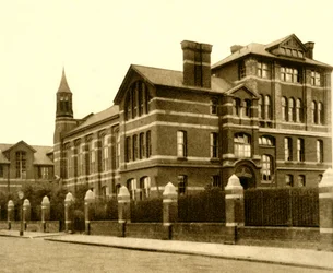 No. 67. The Haberdashers Askes Hampstead School, 1923