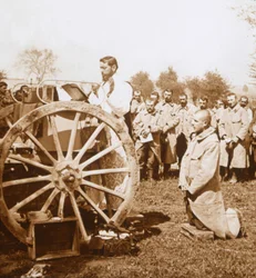 Messe en plein air, Carency, nord de la France, vers 1914-1918