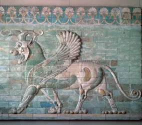 Brique émaillée persane Griffon, 6ème siècle av. J.-C.