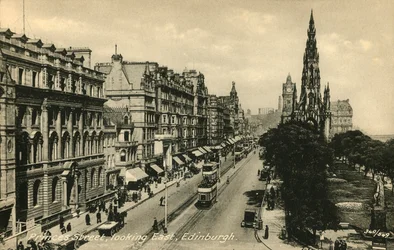 Princes Street regardant vers l