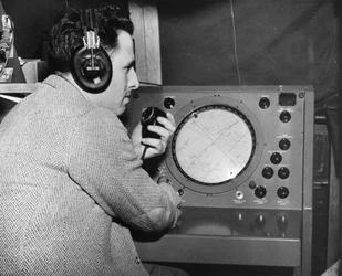 Opérateur radar, Plan Marshall, 1947-1951