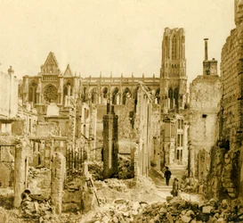 Cathédrale de Reims, Reims, nord de la France, vers 1914-1918