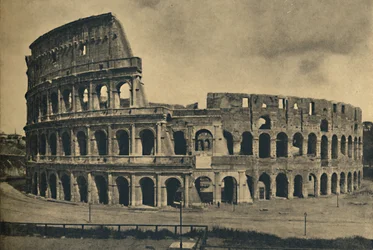 Rome - Amphithéâtre Flavien connu sous le nom de Colisée, 1910