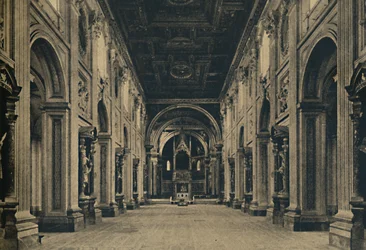 Rome - Nef principale de la Basilique Saint-Jean-de-Latran Borromini, arch. 1650, 1910
