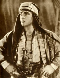Rudolph Valentino dans Le Cheik, 1921