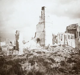 Église en ruines, Chauny, nord de la France