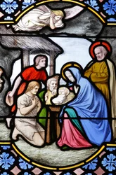 Cathédrale Saint-Corentin, Quimper Vitrail : adoration des bergers, Quimper, France